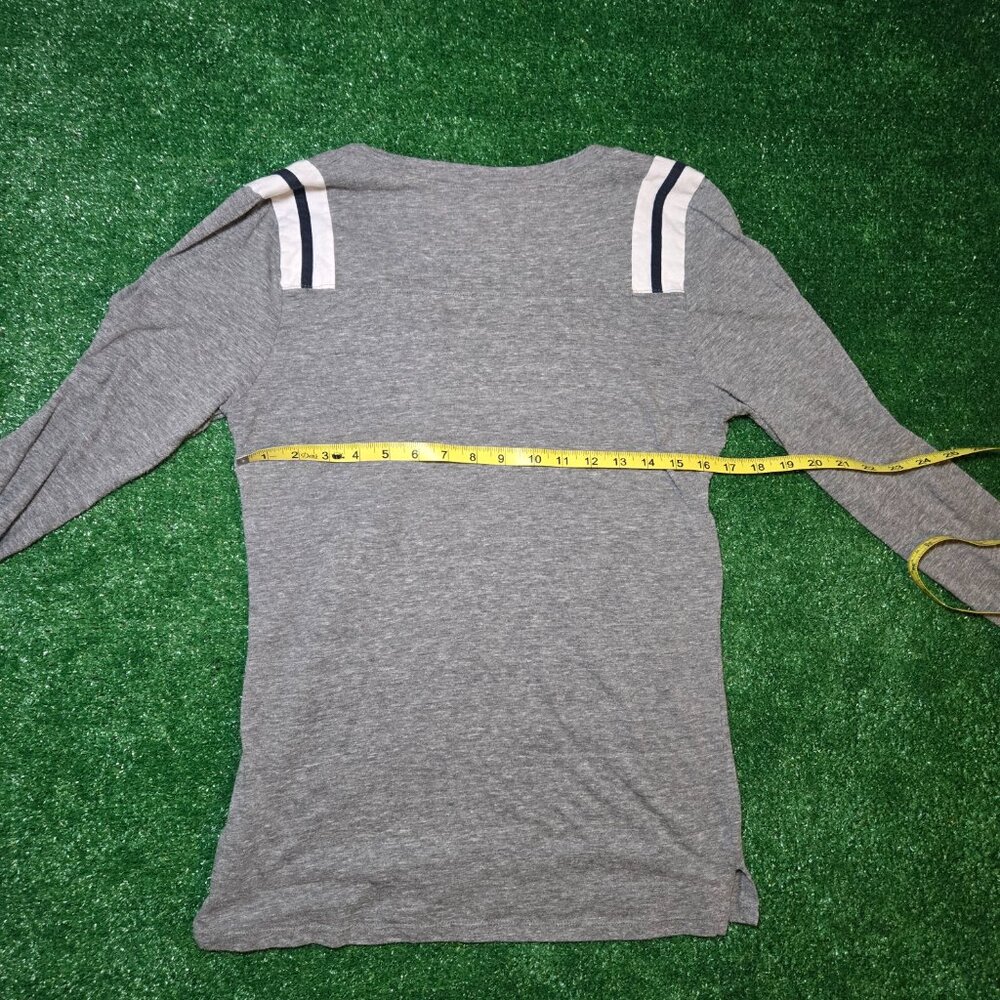 MLB Cleveland Indians Guardians long sleeved distressed tee - Picture 5 of 6